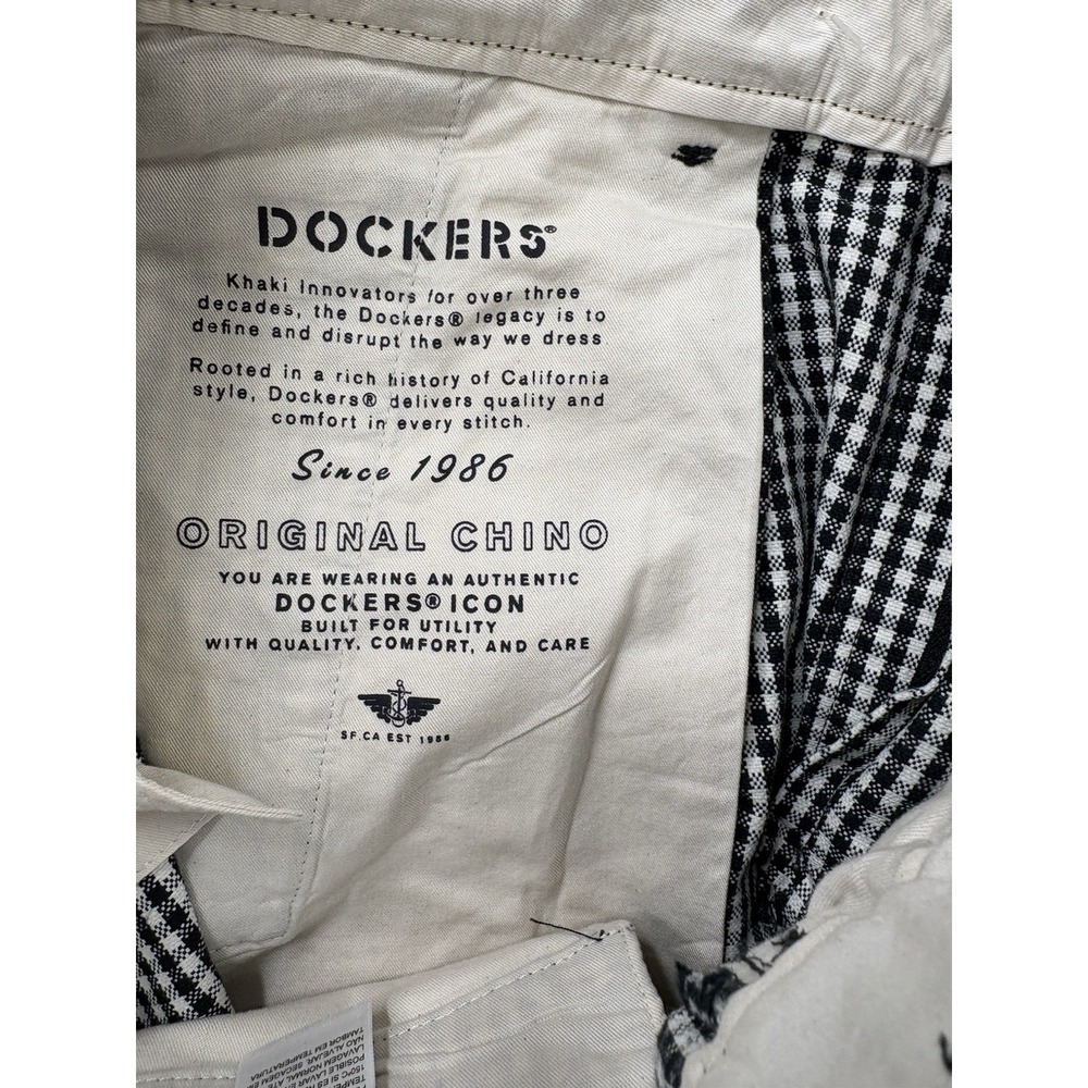 NWT Dockers Waterless Pleated Pants Gingham Mens 36x28 Black‎ White Check - Picture 14 of 14
